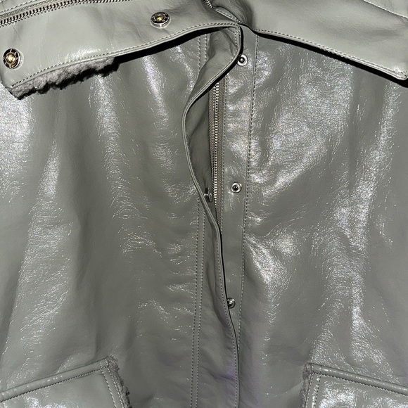 ASOS design curve faux leather jacket with teddy lining - Picture 10 of 12